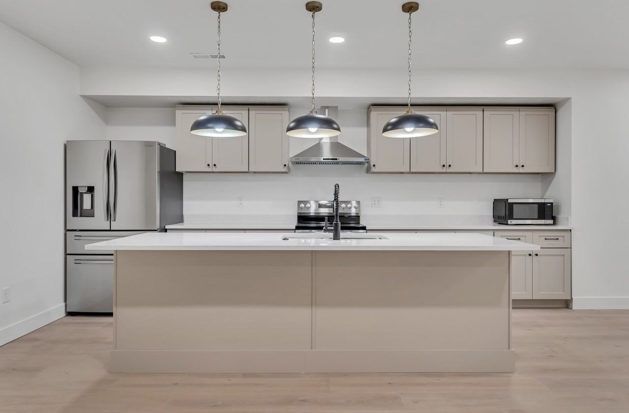 1356 Ws - Photo 3 of 17