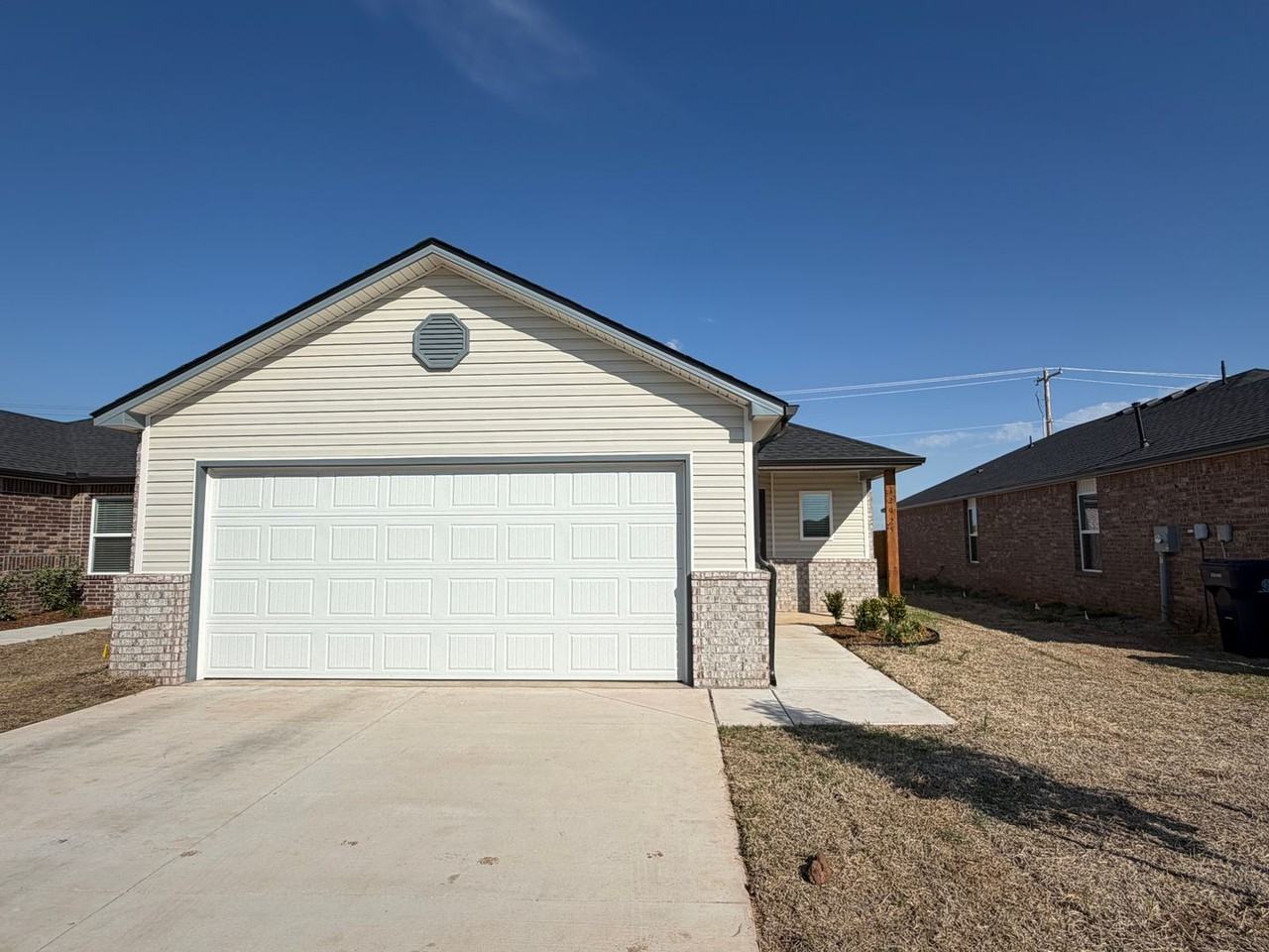 12925 Florence Ln - Photo 2 of 20