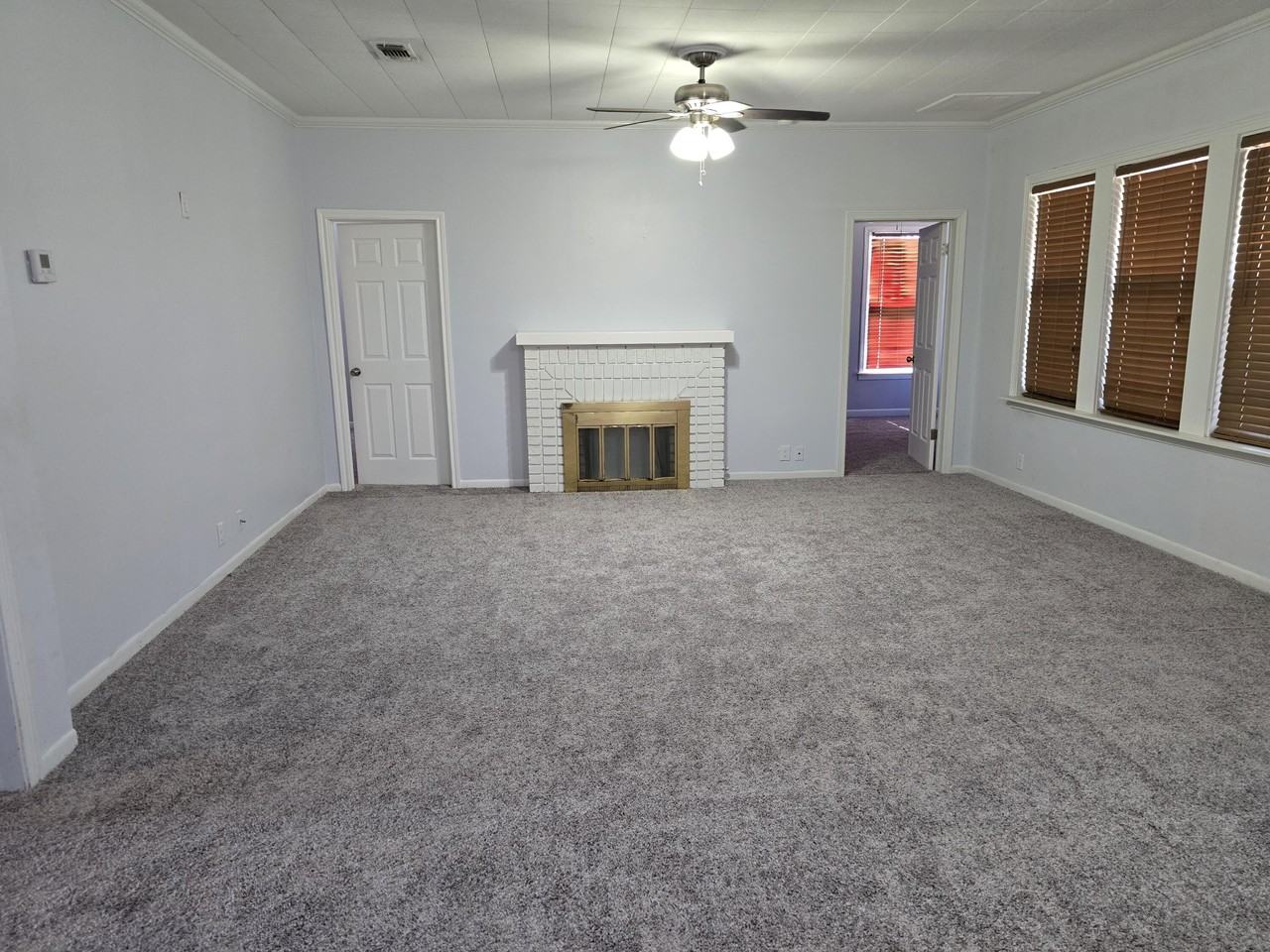 210 N Jefferson St #210 - Photo 2 of 7