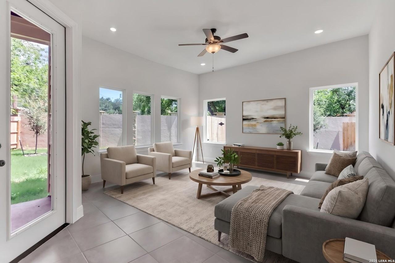 600 Park Cir - Photo 5 of 31