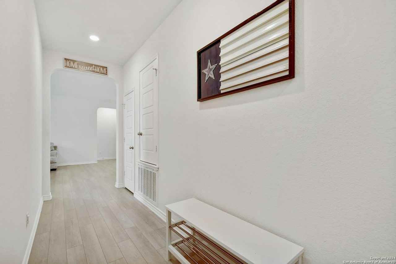 11214 Plaudit - Photo 3 of 25