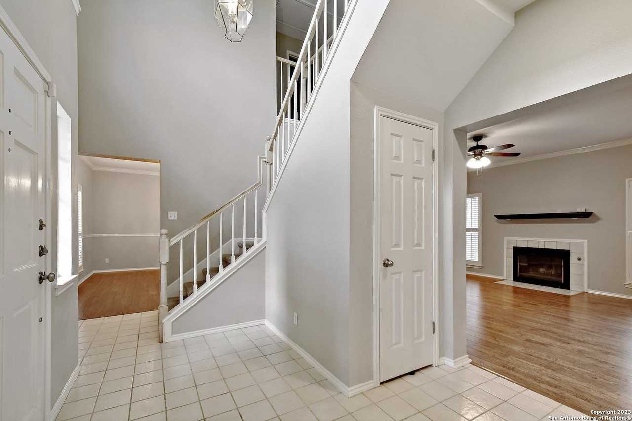 14302 Rush Wood - Photo 5 of 31