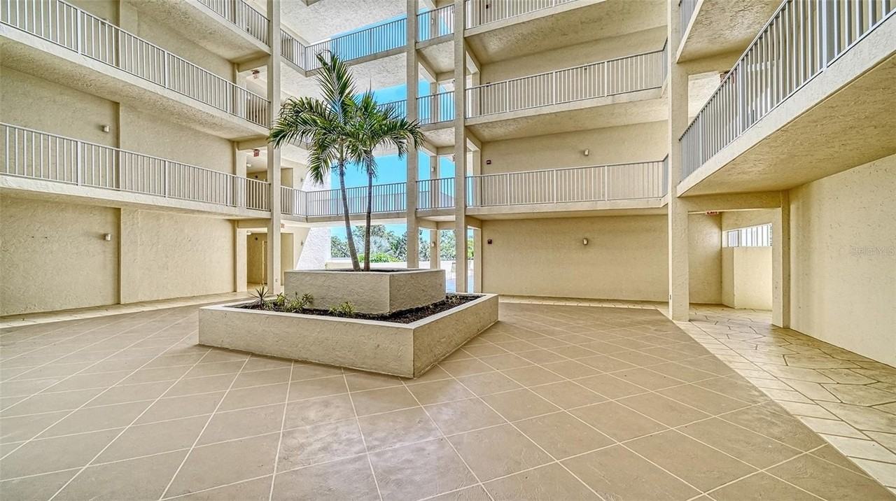 1355 S Portofino Dr #103 - Photo 4 of 50