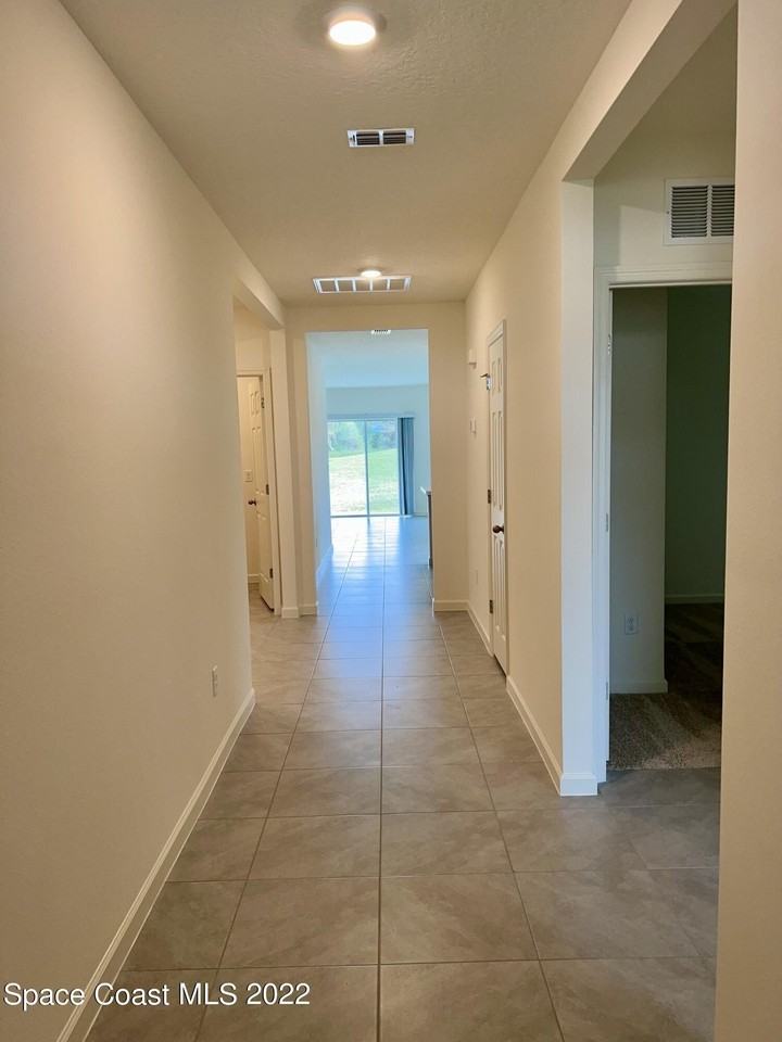 3400 Burrowing Owl Dr - Photo 2 of 32