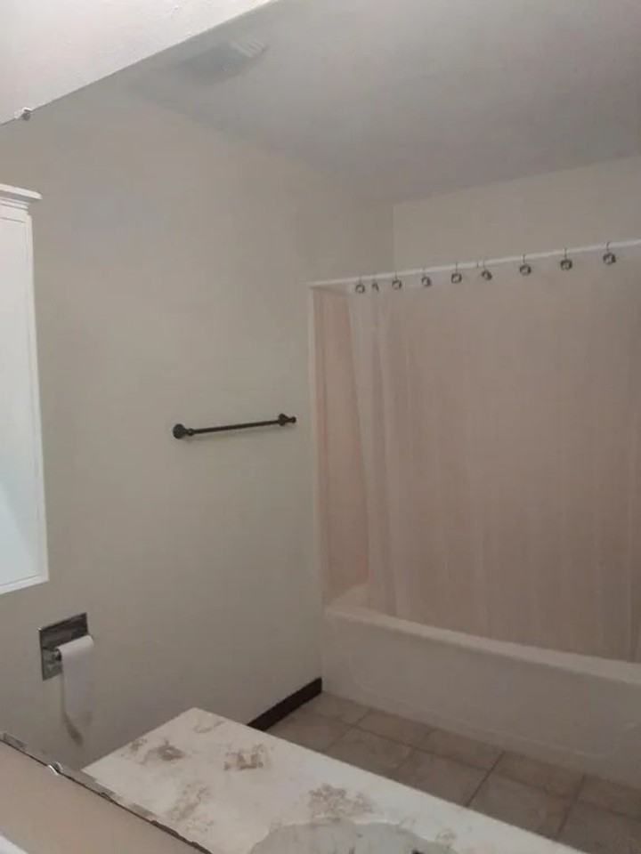 2104 Timber Creek Dr - Photo 3 of 6