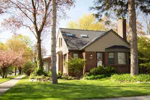 featured image of 505 Catalpa Dr
