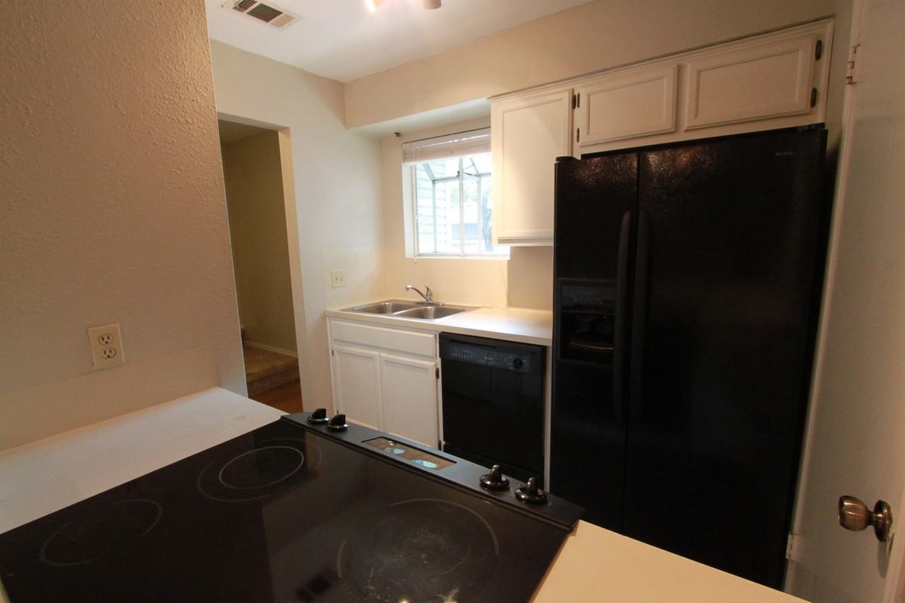 6817 Old Quarry Ln - Photo 6 of 21