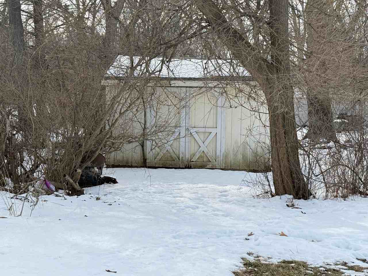 2321 W Main St - Photo 5 of 28