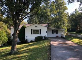 2704 Redbud St - Photo 1 of 1