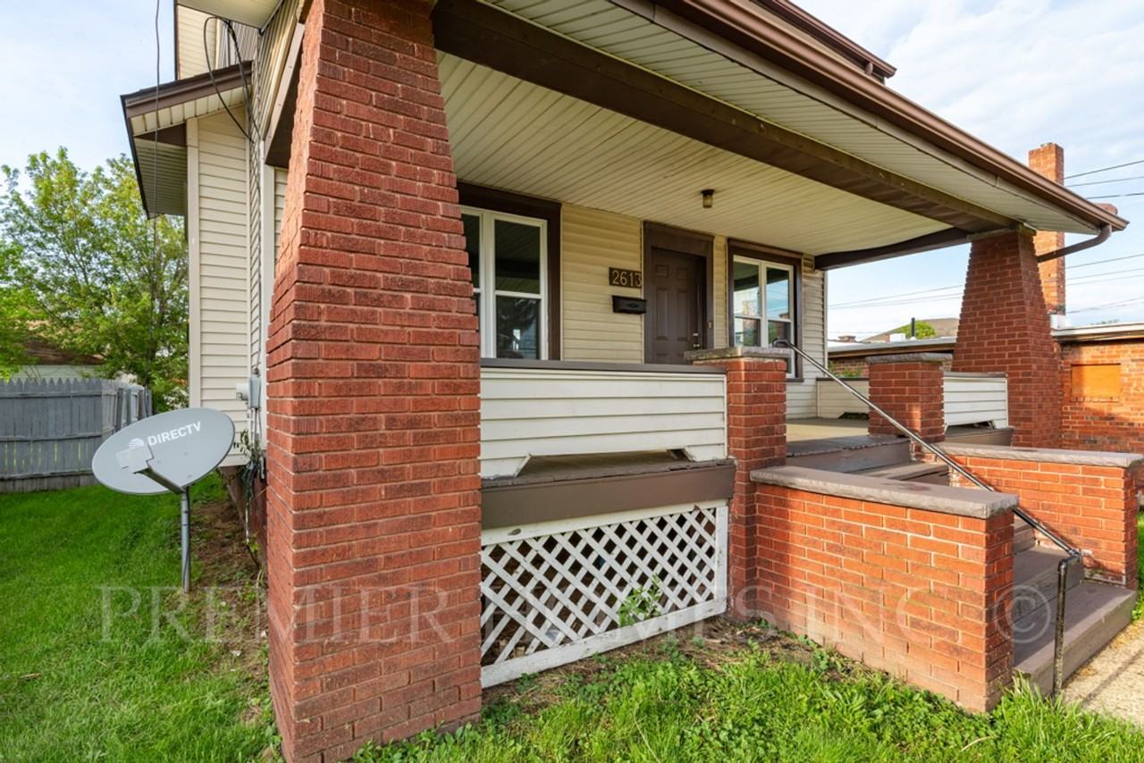 2613 4th St Nw - Photo 3 of 21
