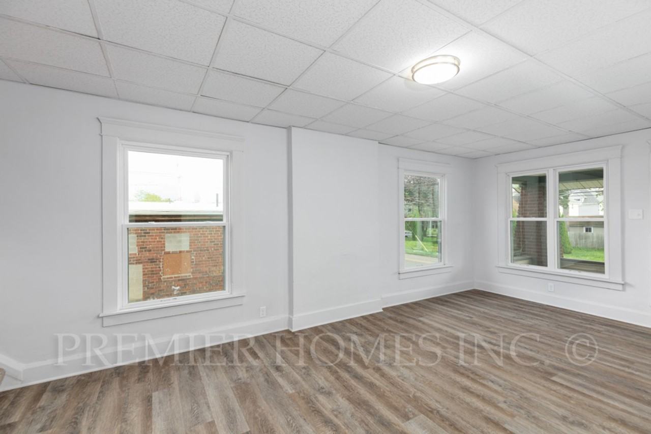 2613 4th St Nw - Photo 6 of 21