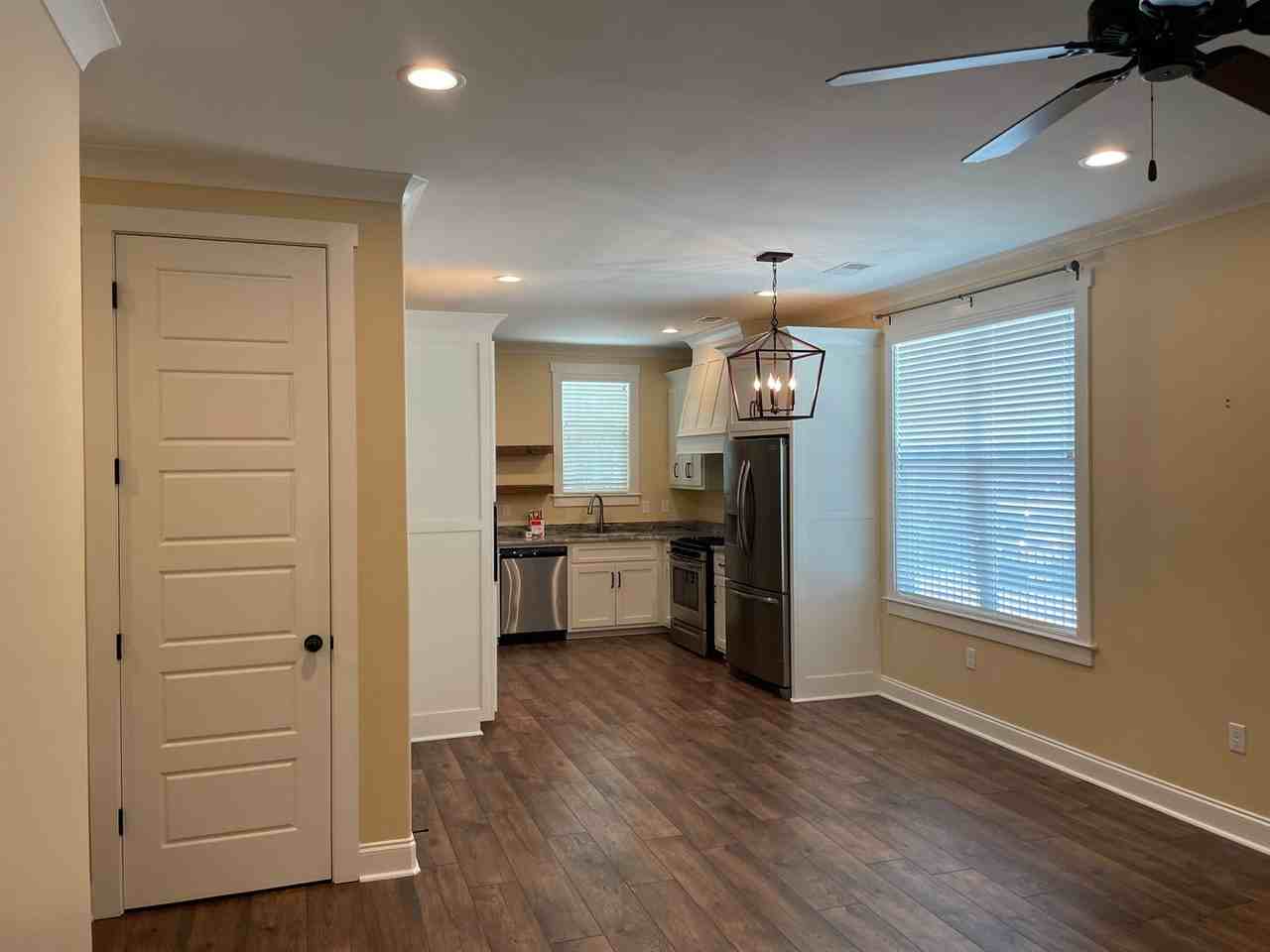 211 Bur Oak Cv - Photo 7 of 11