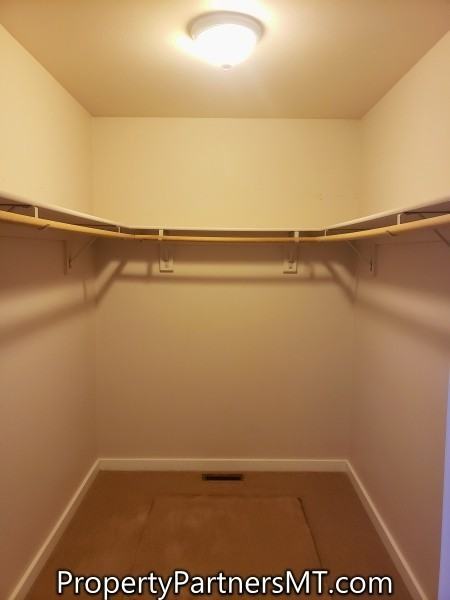 705 N Aster Ave - Photo 5 of 13