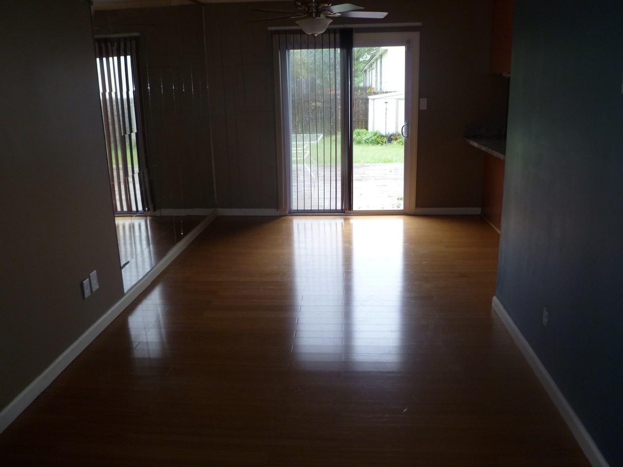 3560 Windmill Dr - Photo 5 of 6