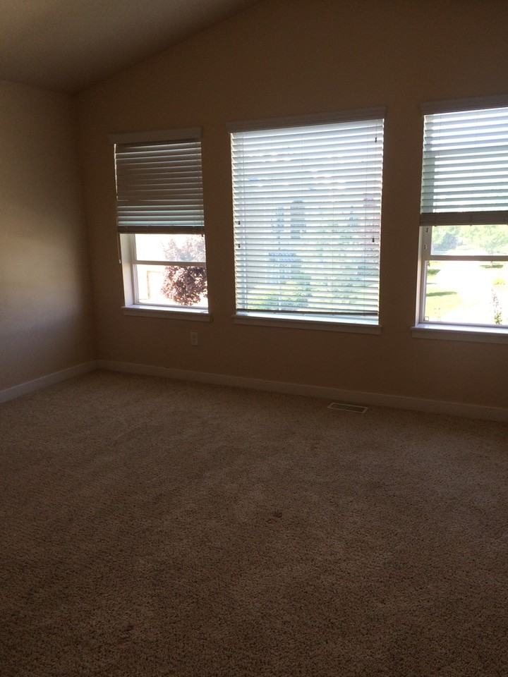2794 S Asbury Ln - Photo 5 of 11