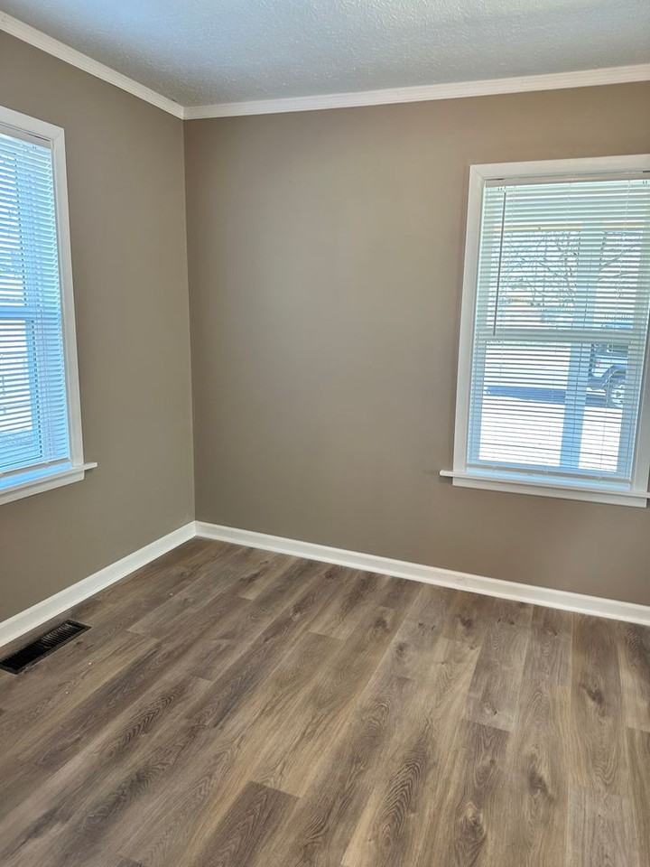 5 S Greenwood Ave - Photo 6 of 12