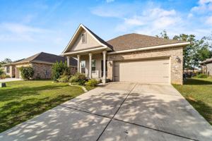 featured image of 782 Serpentine Dr