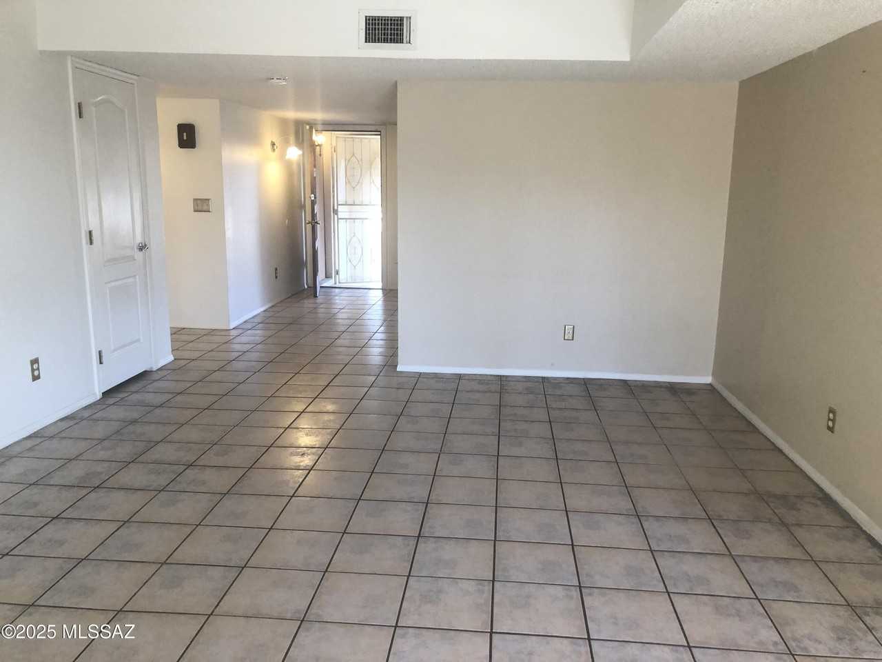 9449 E Barrudean Hills St - Photo 5 of 21