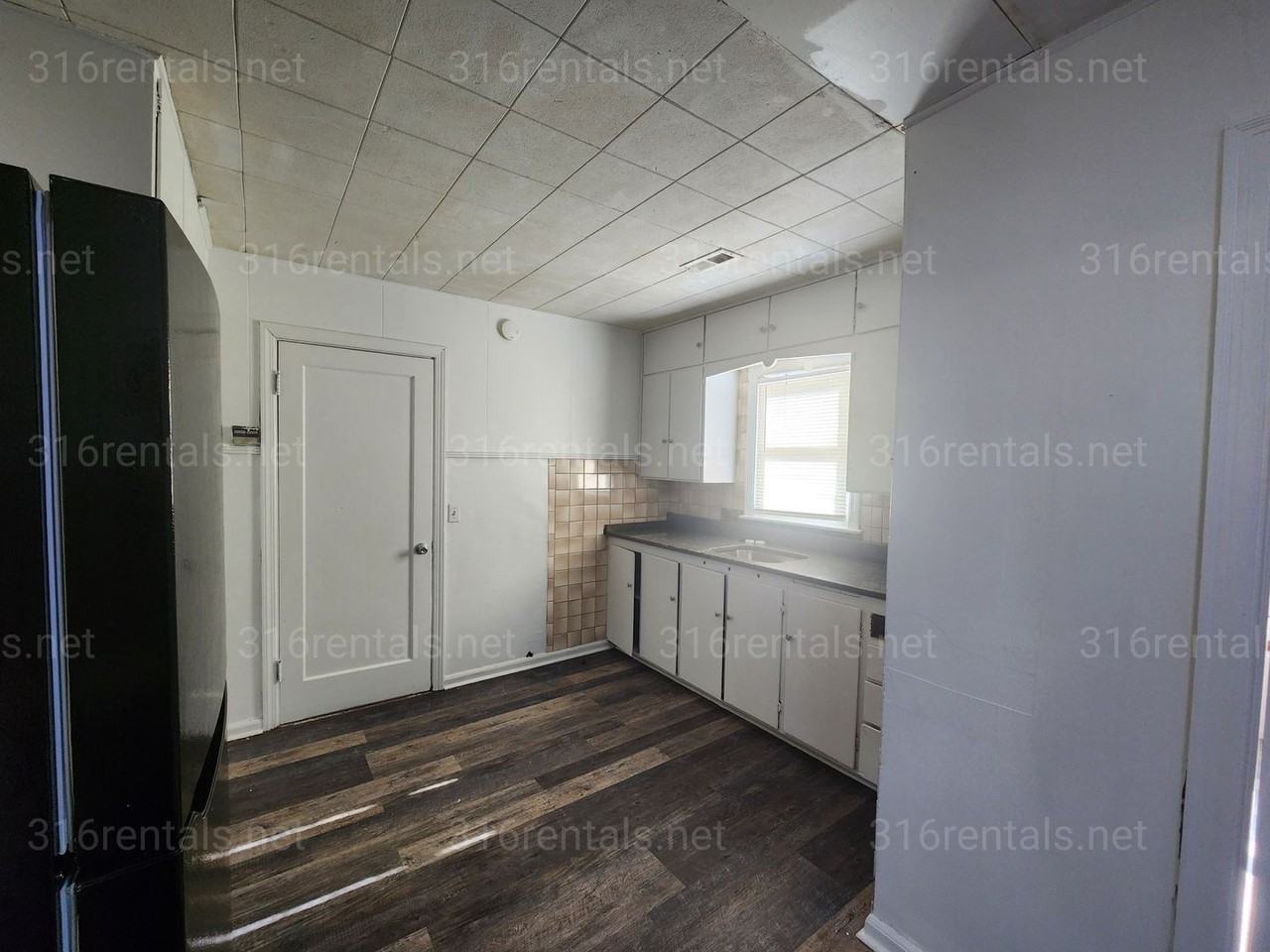 1248 N Terrace Dr - Photo 5 of 11