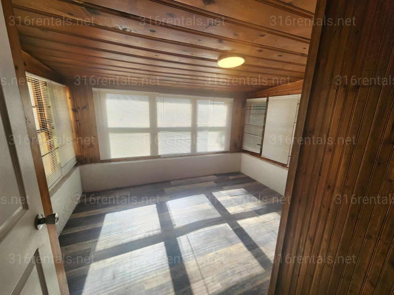 1248 N Terrace Dr - Photo 6 of 11