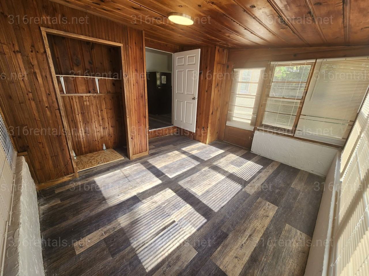 1248 N Terrace Dr - Photo 7 of 11