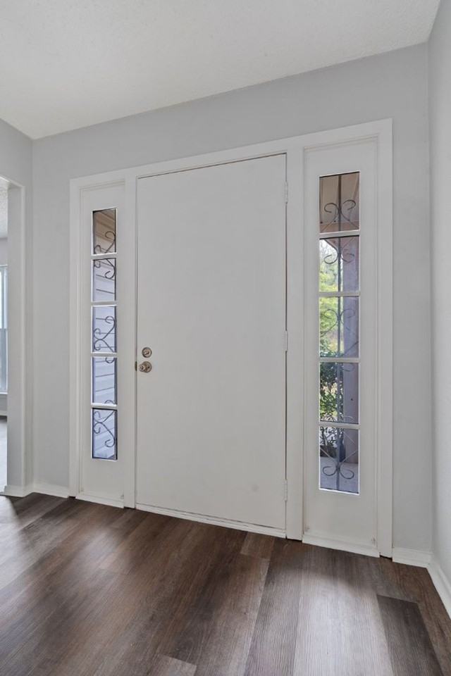 11809 Eubank Dr - Photo 4 of 36