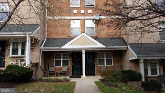 1704 Montana Ave Ne - Photo 1 of 1