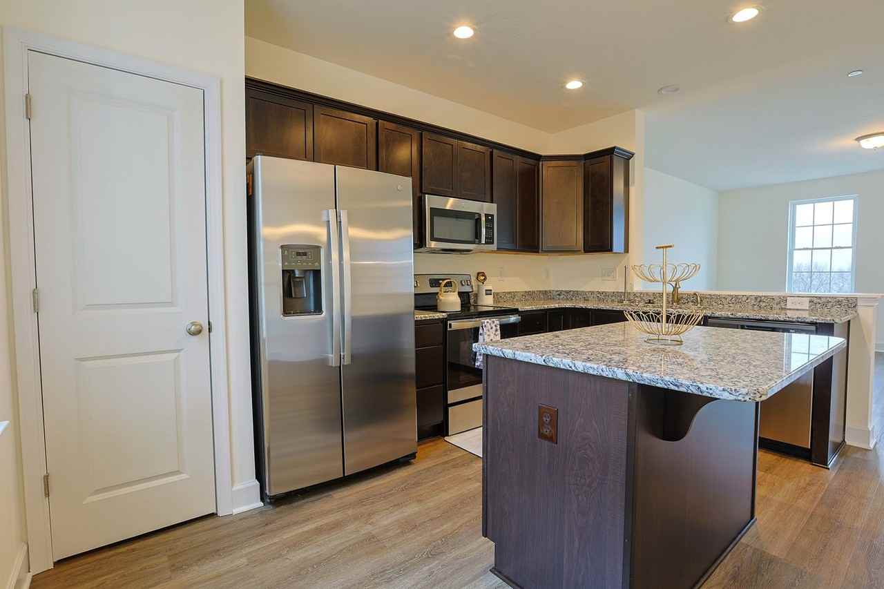 185 Holstein Dr - Photo 5 of 10