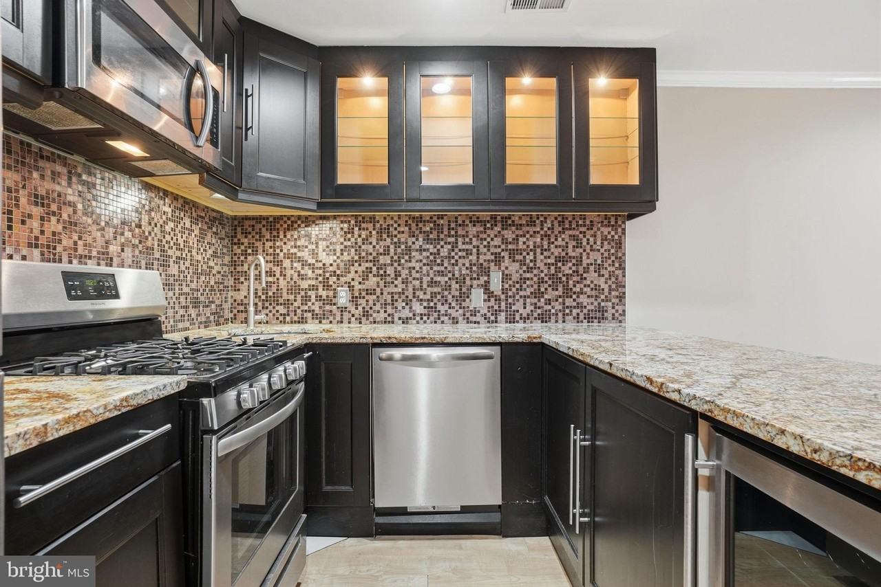 1710 W Virginia Ave Ne #202 - Photo 5 of 42