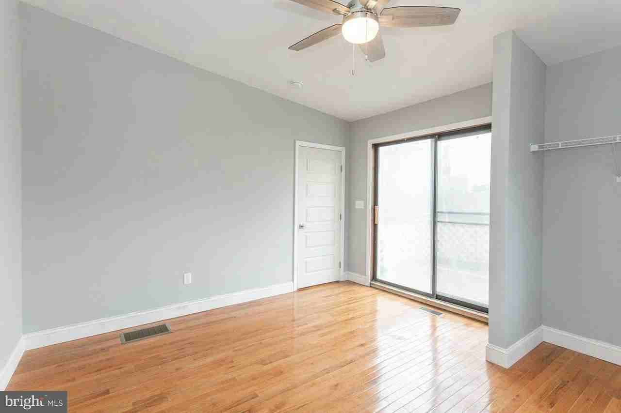 1823 Delaware Ave #A - Photo 3 of 13