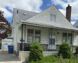 21456 Syracuse Ave - Photo 1 of 1