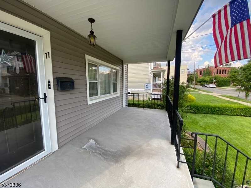 11 Lafayette Ave - Photo 2 of 21