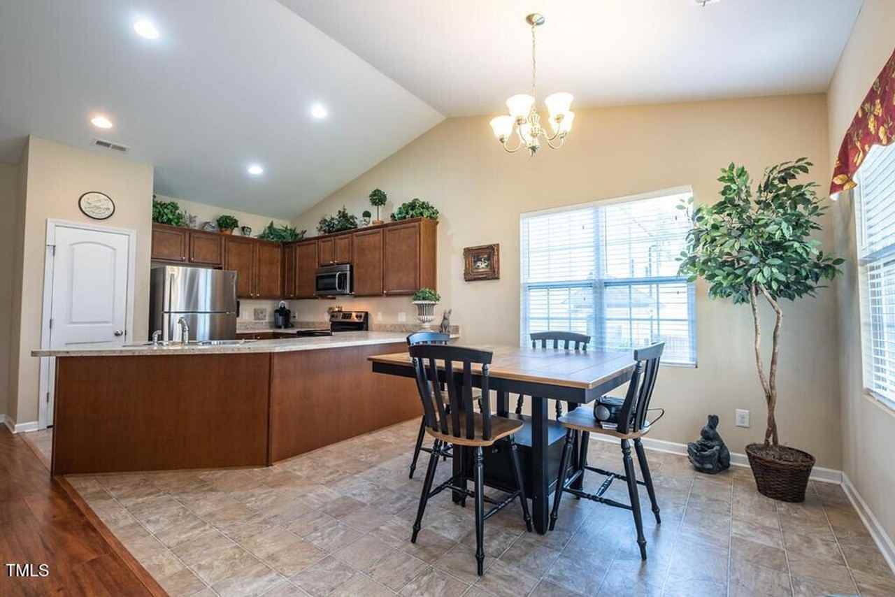 626 Flaherty Ave - Photo 5 of 22