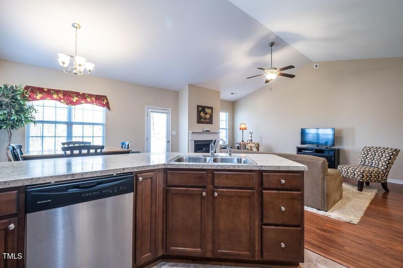 626 Flaherty Ave - Photo 7 of 22