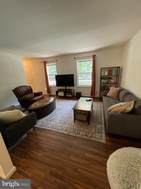 838 Chestnut Tree Dr - Photo 2 of 29