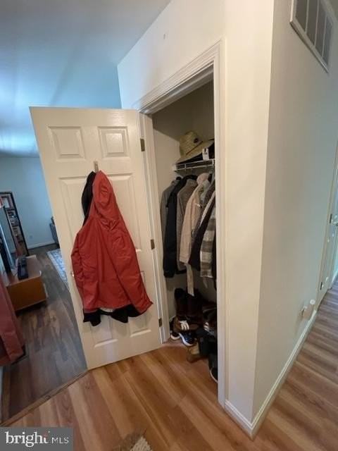 838 Chestnut Tree Dr - Photo 4 of 29