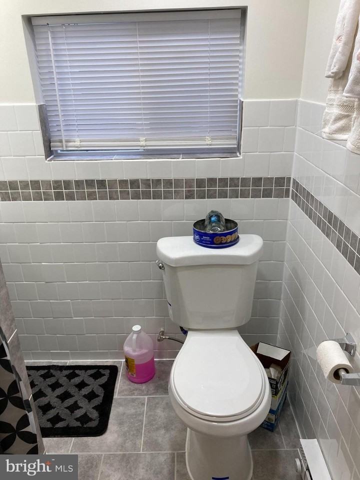 27 Pennsylvania Ave - Photo 5 of 22