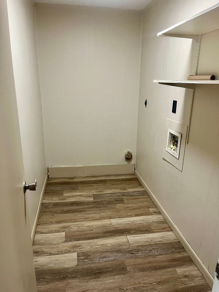 1011 Walnut St - Photo 6 of 9