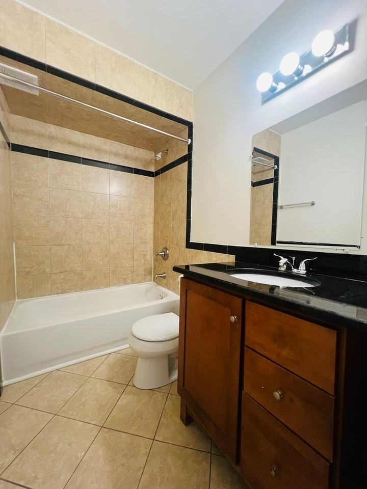 4117 28th Ave - Photo 5 of 8