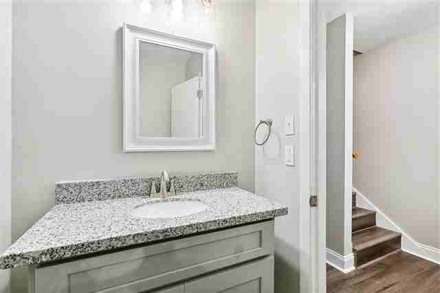 210 Hunt St ##B - Photo 4 of 10