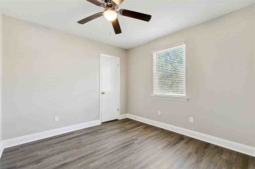 210 Hunt St ##B - Photo 5 of 10