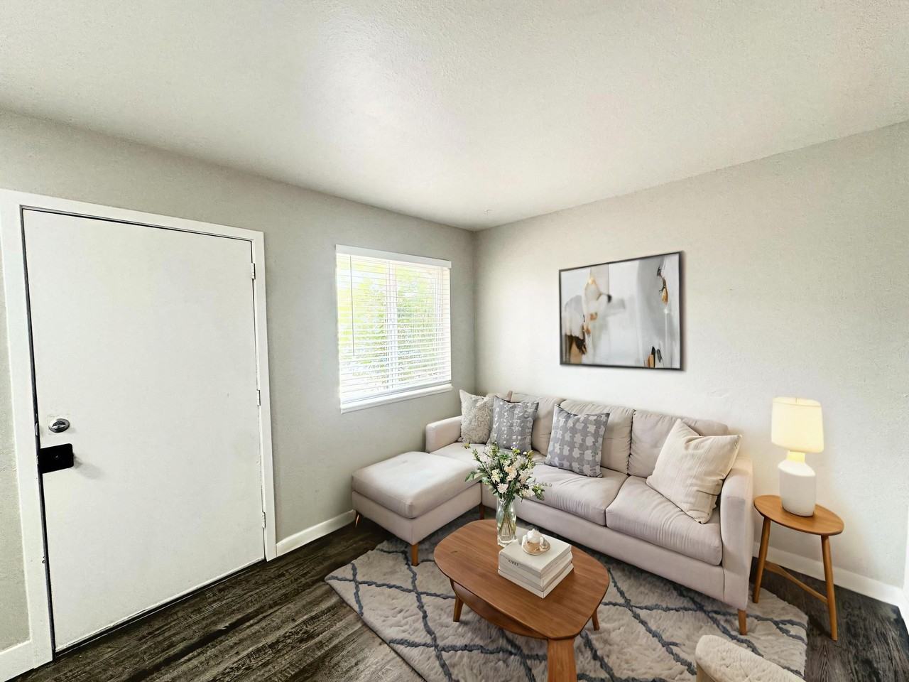 2916 W Bijou St. - Photo 3 of 5