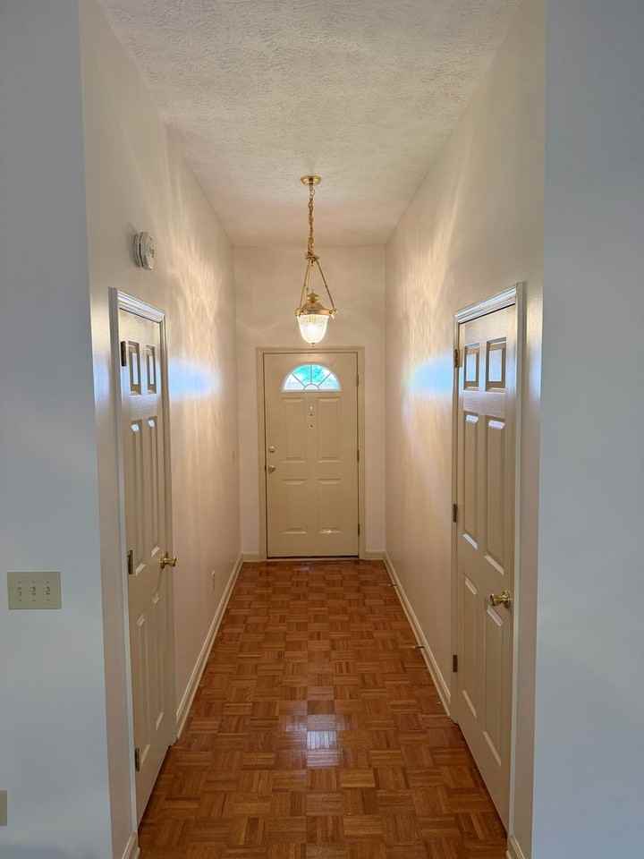 116 Edgeview Dr - Photo 3 of 24