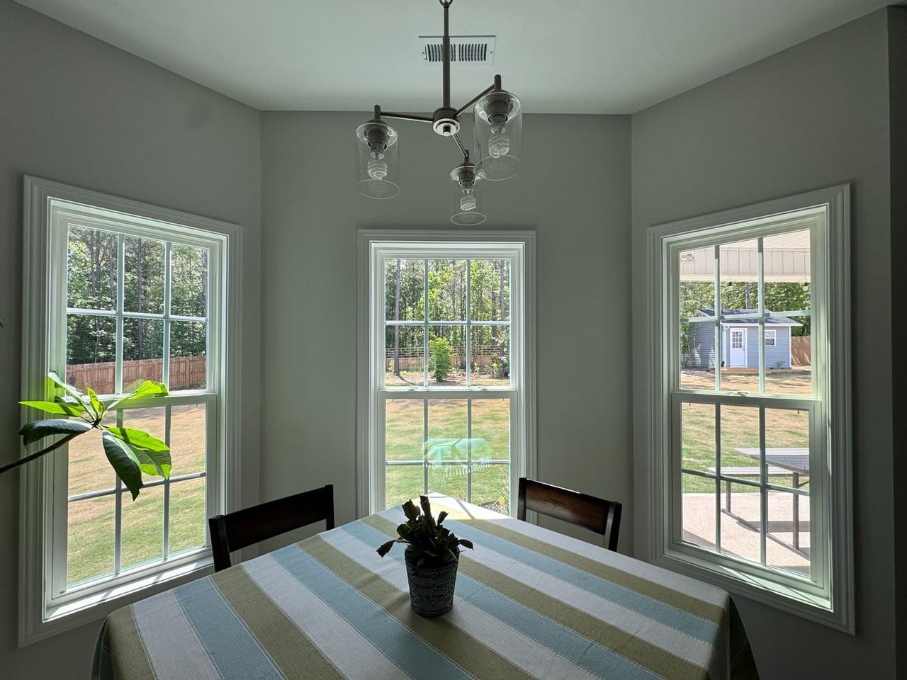 270 Collier Gate St - Photo 6 of 35