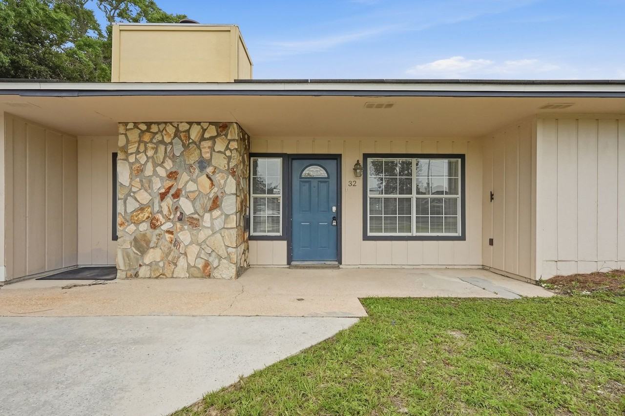 32 Cascabellas St - Photo 4 of 42