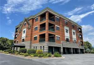 143 Sports Club Ln - Photo 1 of 1