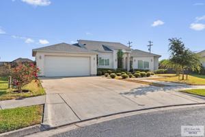 featured image of 6882 Stone Oak