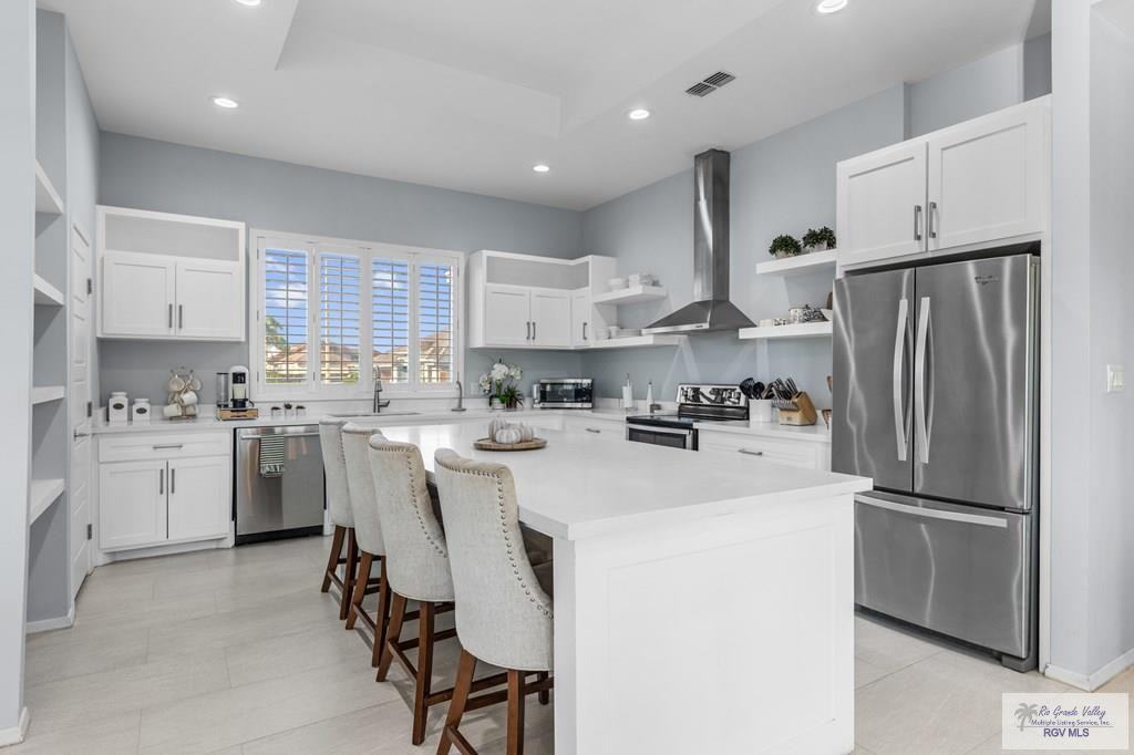 6882 Stone Oak - Photo 2 of 32