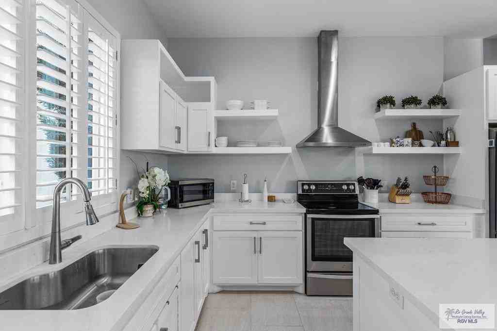 6882 Stone Oak - Photo 5 of 32