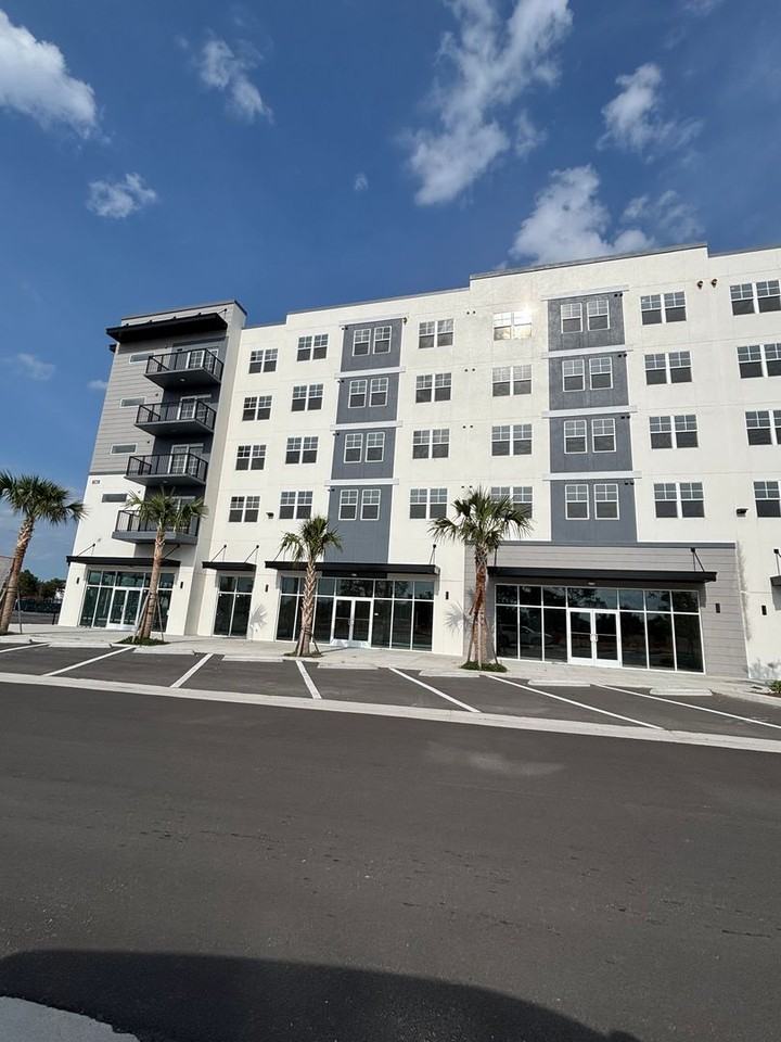5579 Millenia Park Blvd - Photo 2 of 17